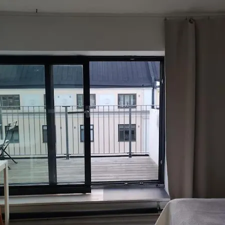 Apartment 公寓 *