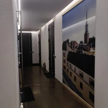 Apartment 公寓 *