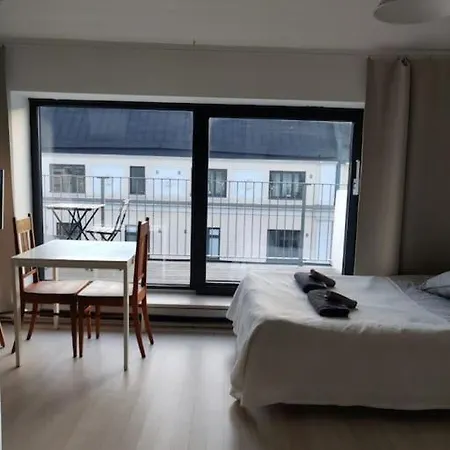 Apartment Appartement *