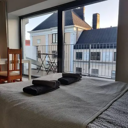 公寓 Apartment